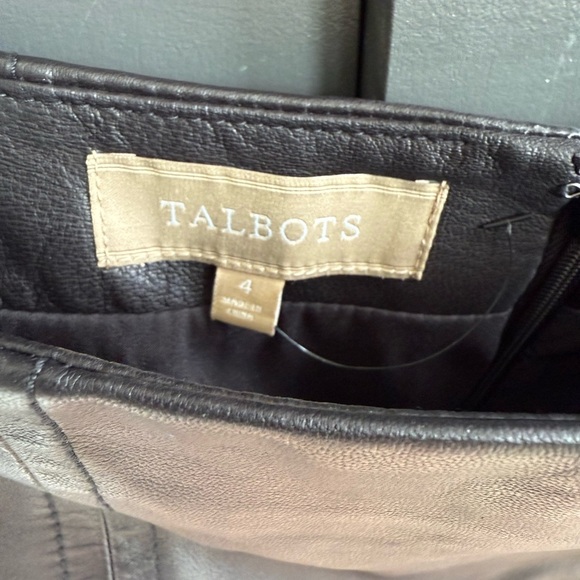 Talbots Black 100% Luxe Leather Skirt • 4 • NWT - Picture 5 of 10